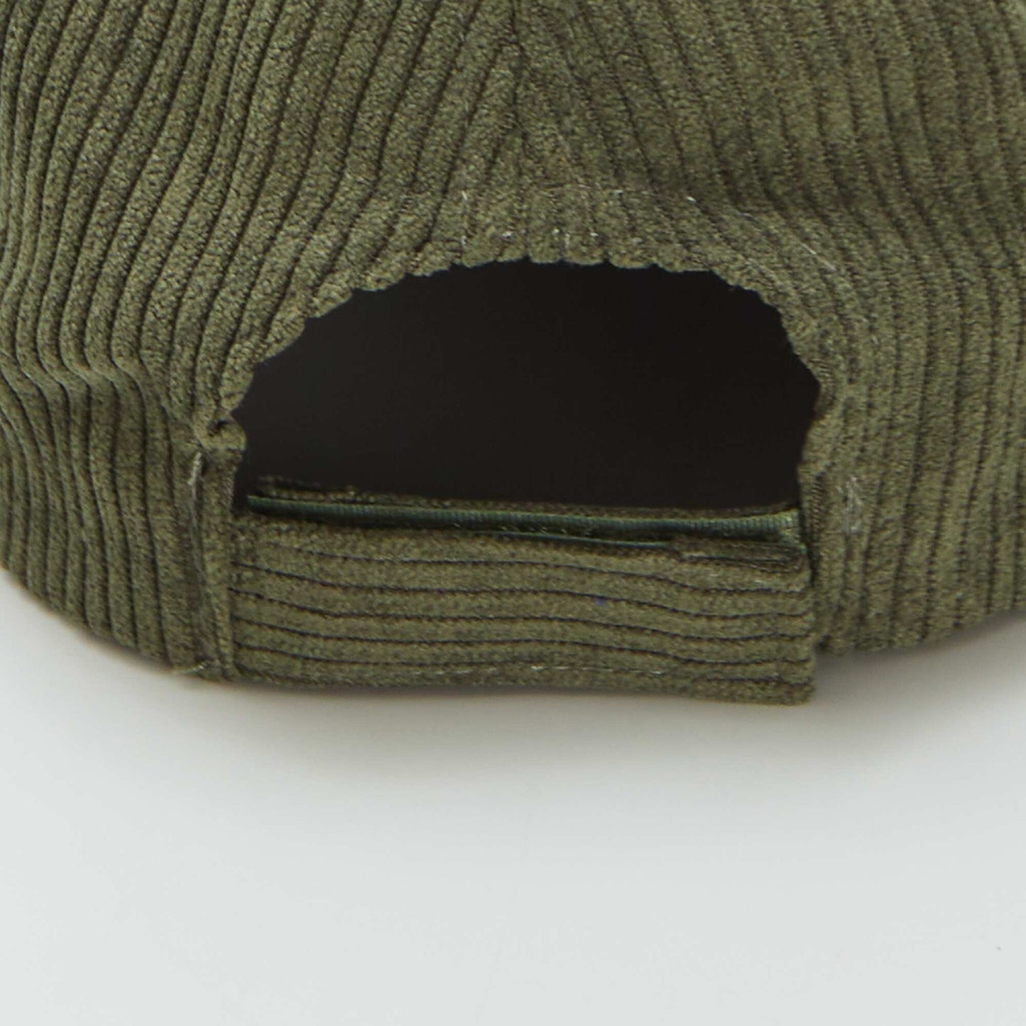 Corduroy cap KHAKI