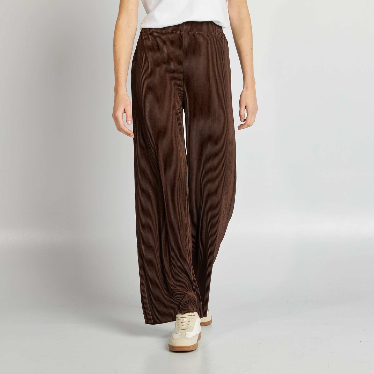 Pleated knit fabric wide-leg trousers BROWN