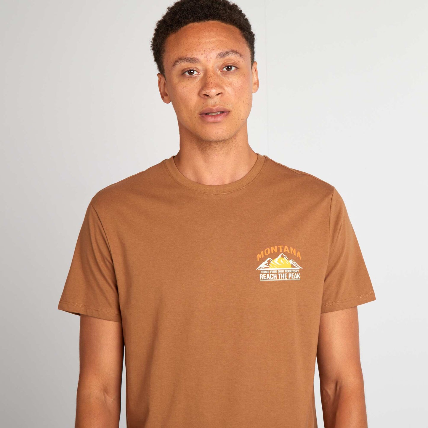 Straight-cut cotton T-shirt with print BROWN