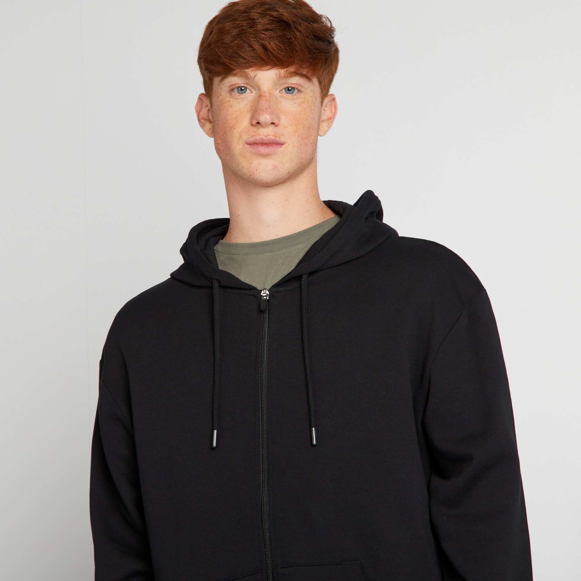 Lightweight hooded sweatshirt zipper best sale