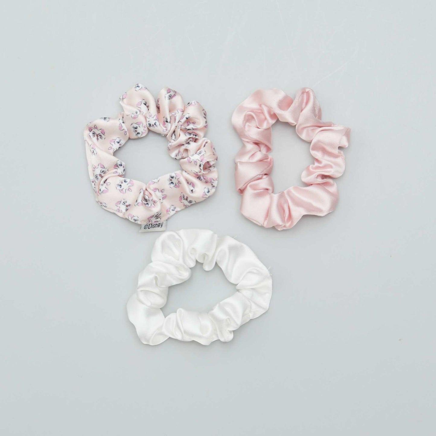 'Disney' satiny scrunchies - Pack of 3 PINK