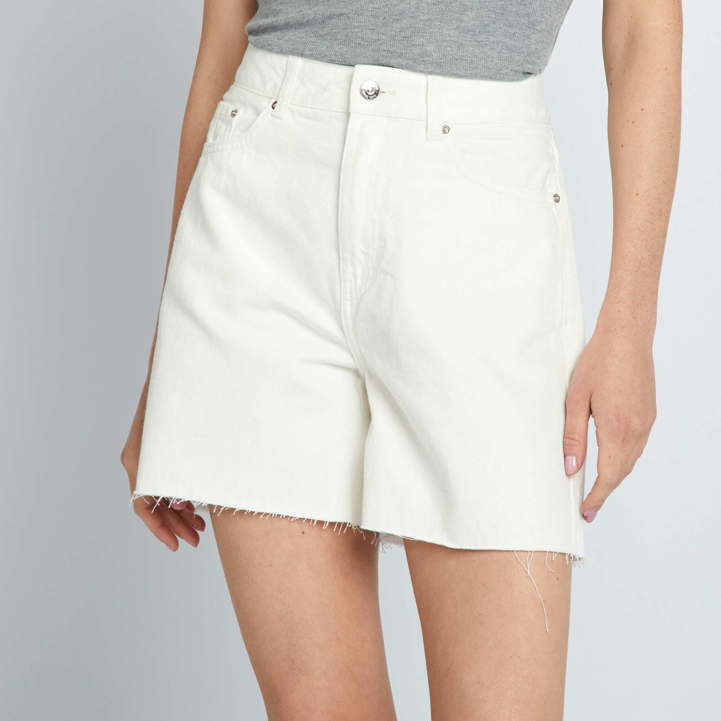 High-waisted denim shorts WHITE