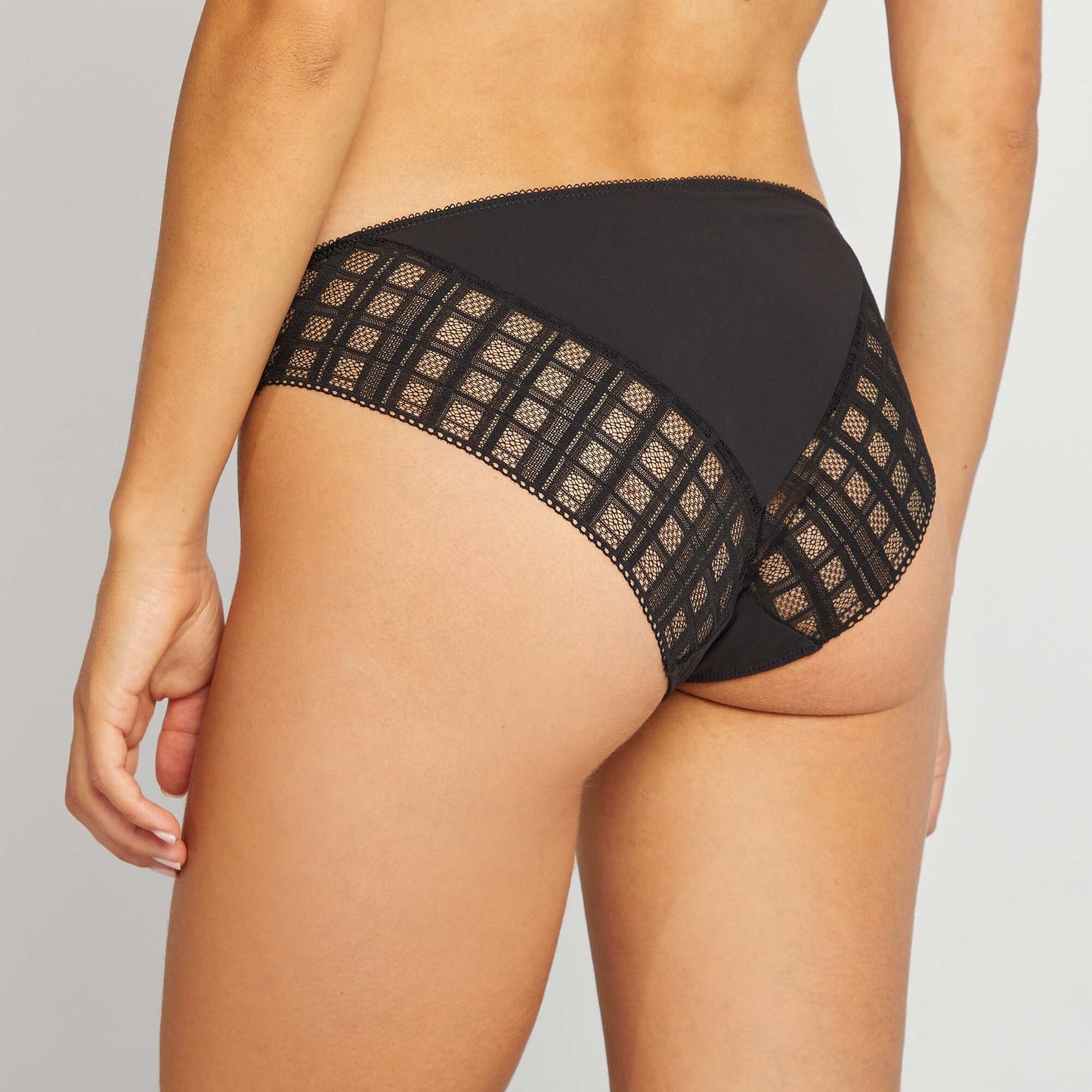 Diamond lace briefs black