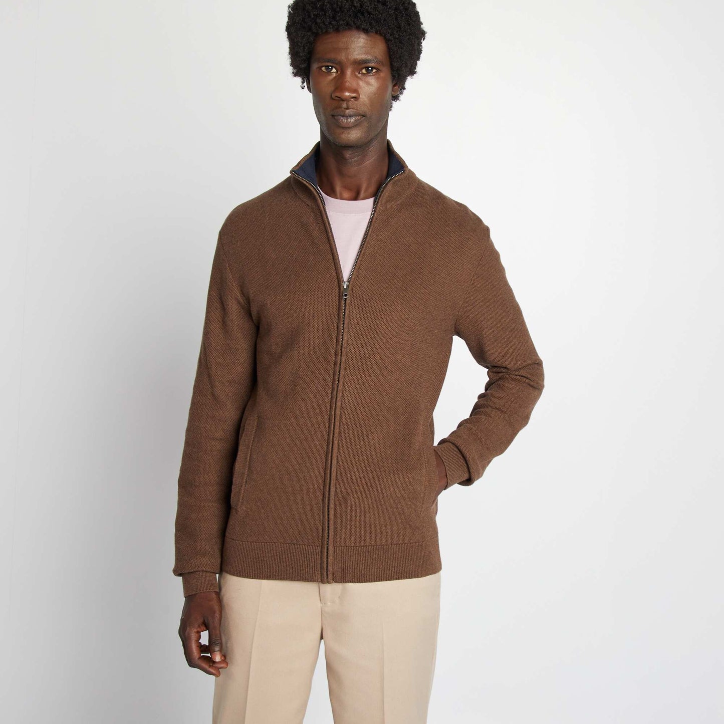 High neck zip-up cardigan BROWN