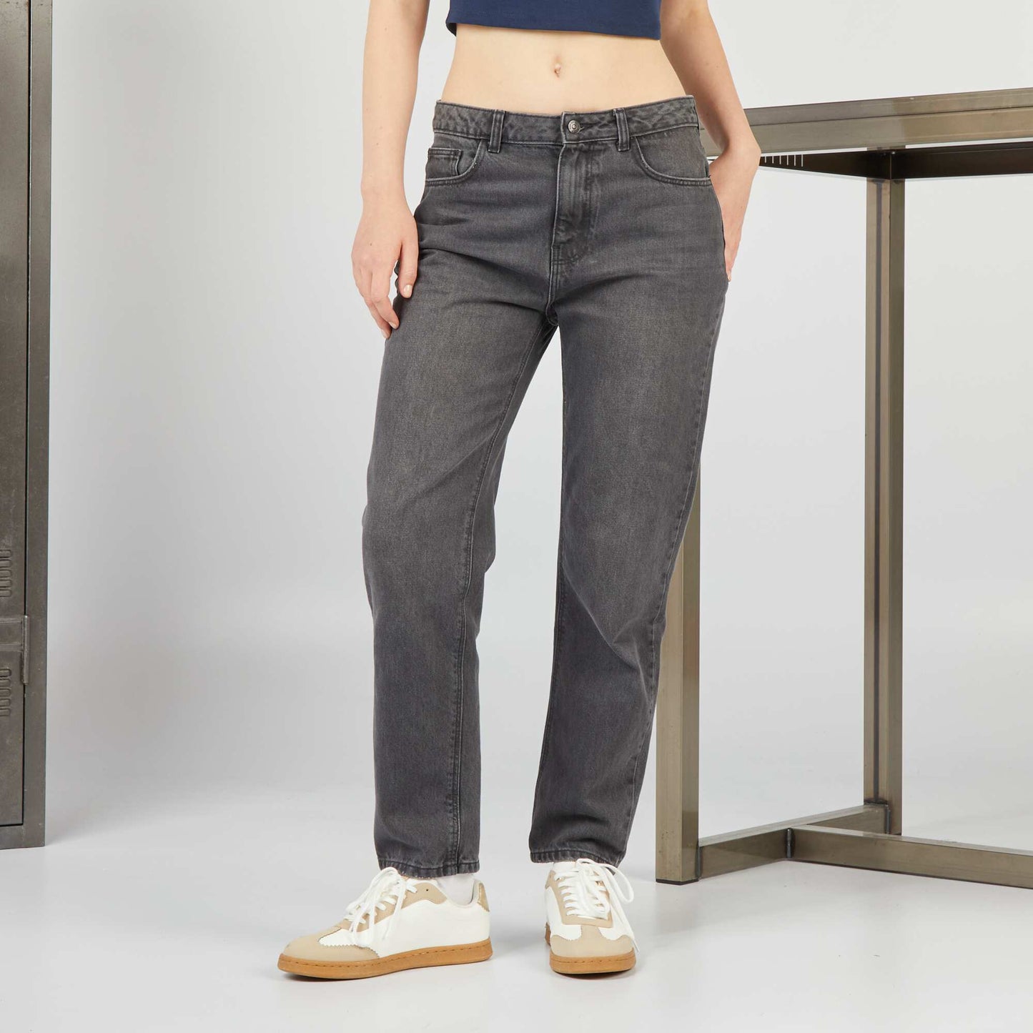 High-rise straight jeans GREY