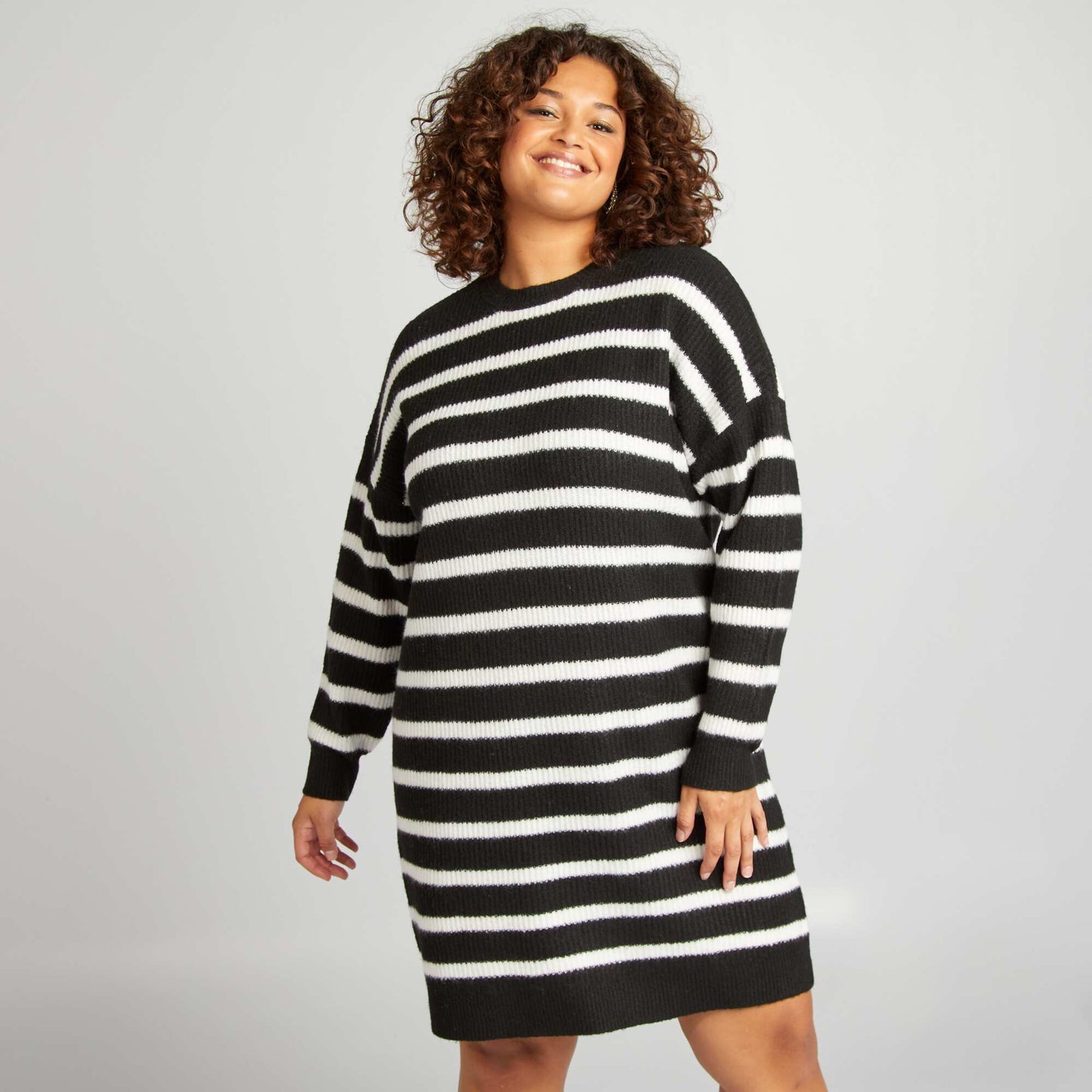 Short knitted sweater dress BLACK