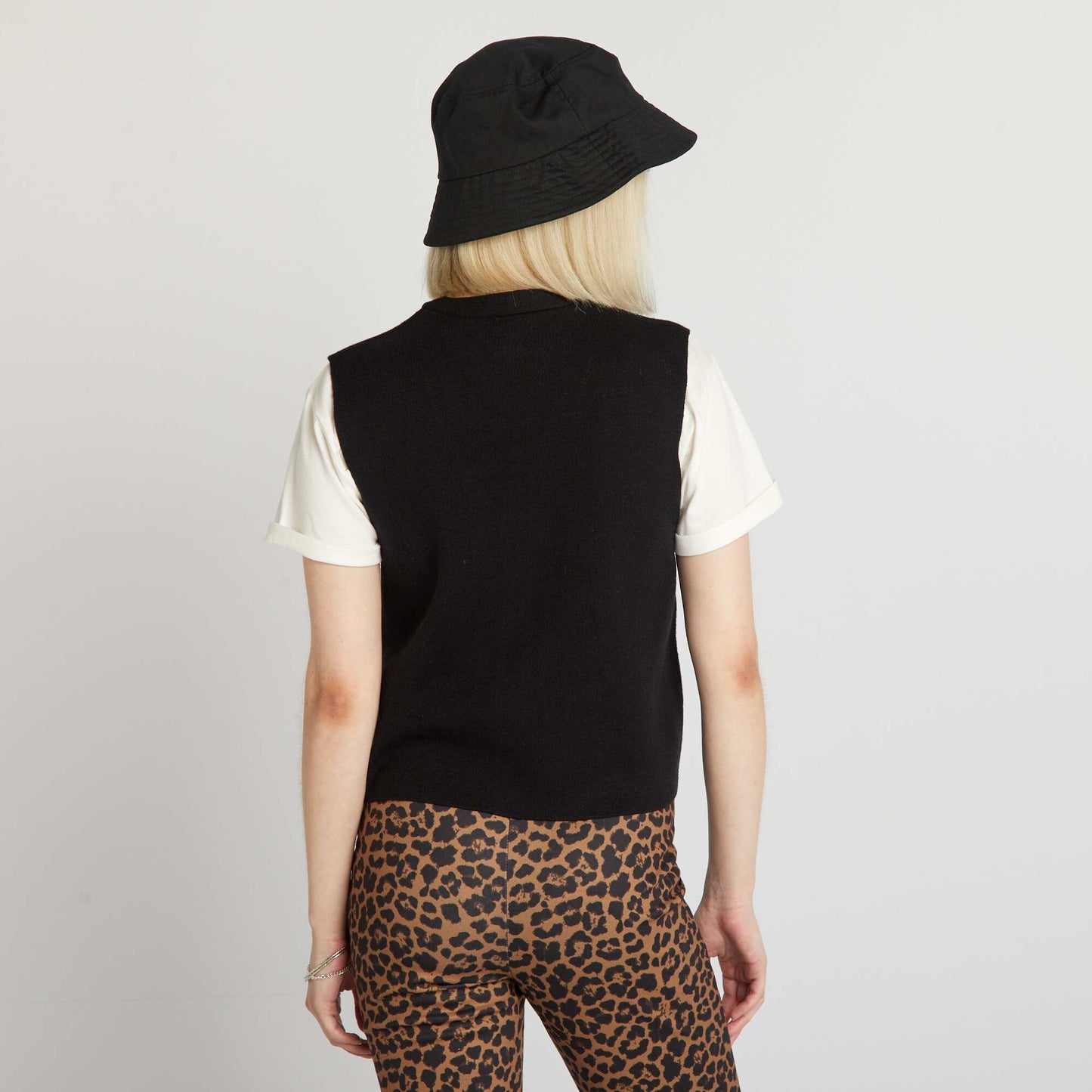 Knitted waistcoat black