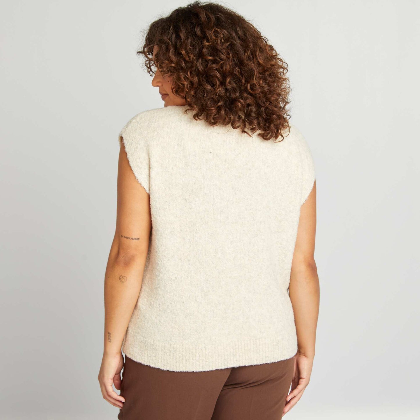 Sleeveless knit jumper BEIGE