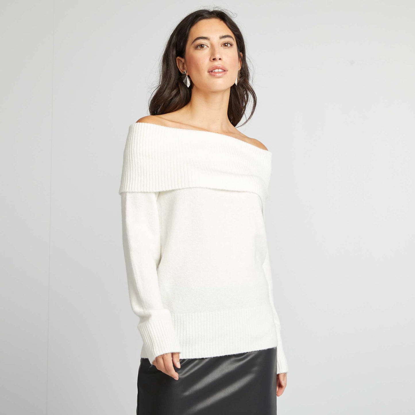 Knit sweater with high neck WHITE