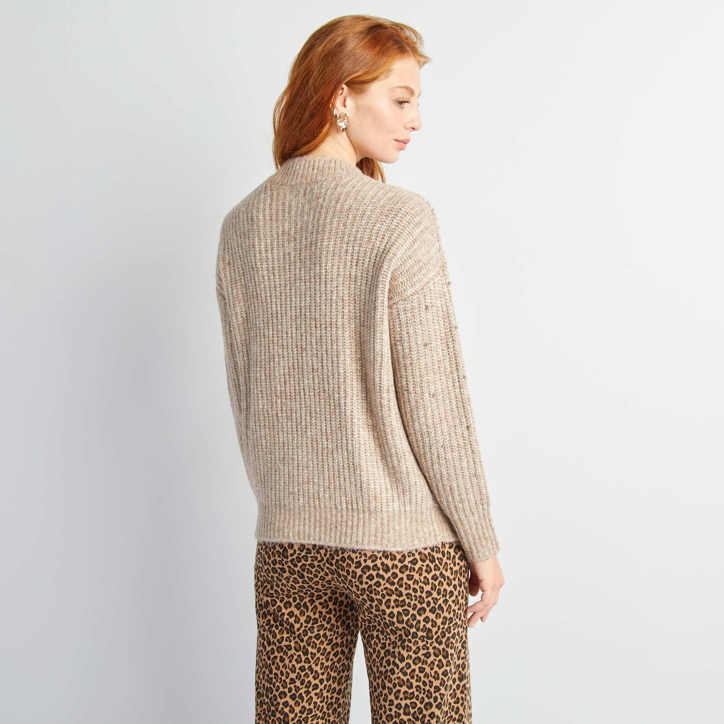 Knitted sweater with decorative beads BEIGE