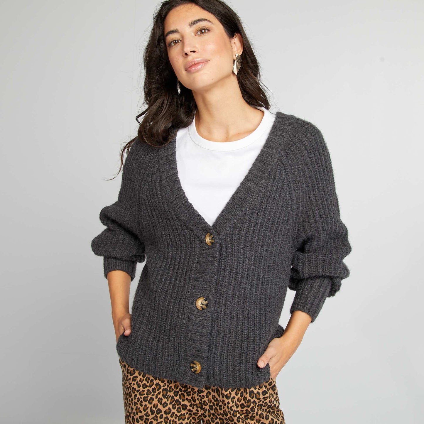 Chunky knit button-up cardigan GREY