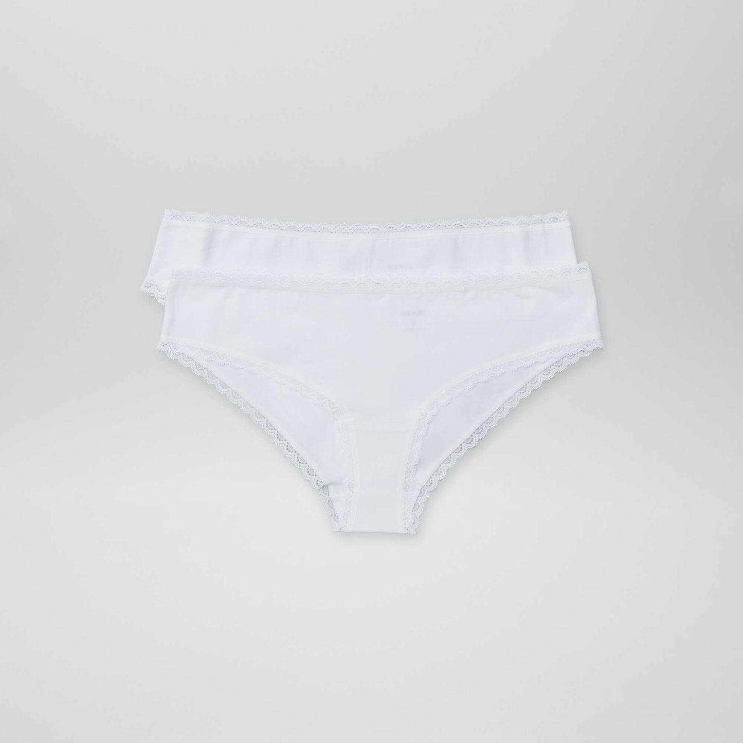 Pack of 2 cotton boy shorts white