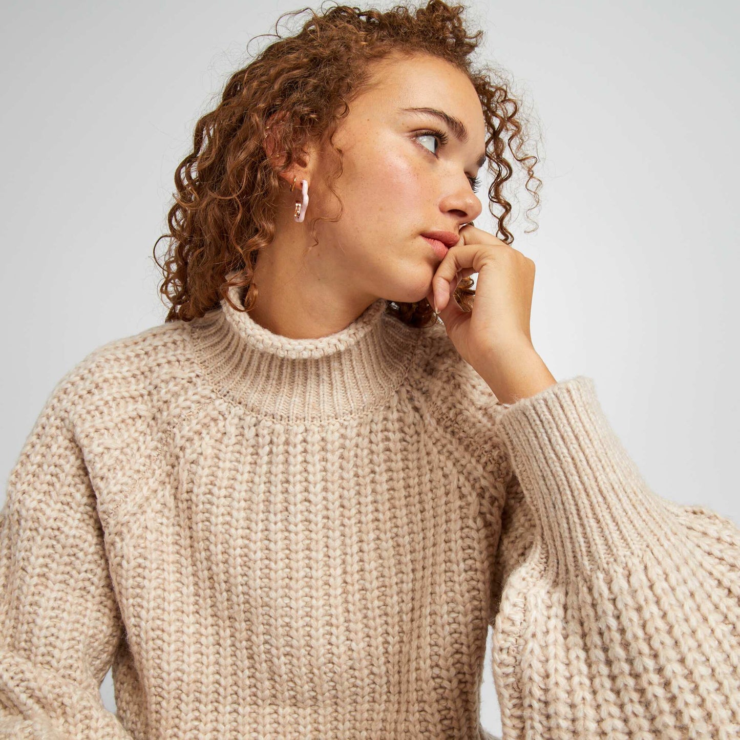 High-neck jumper BEIGE