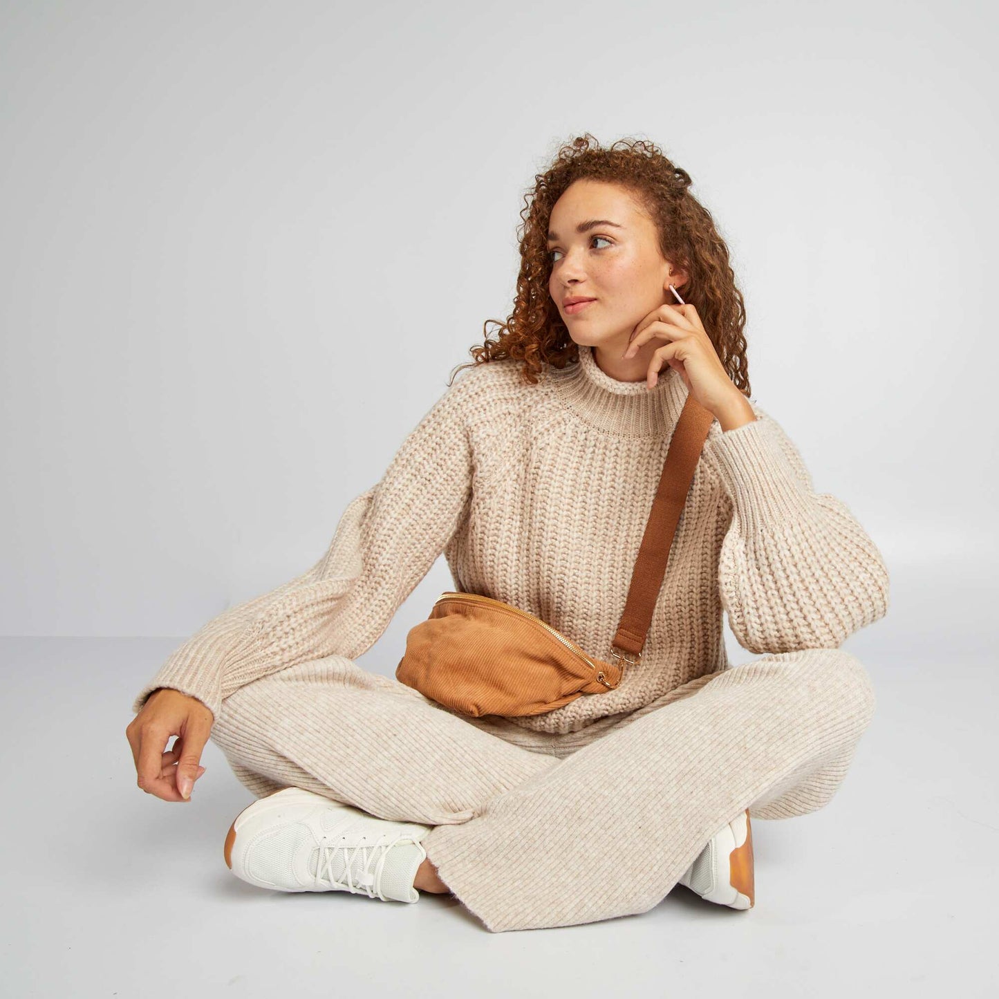 High-neck jumper BEIGE