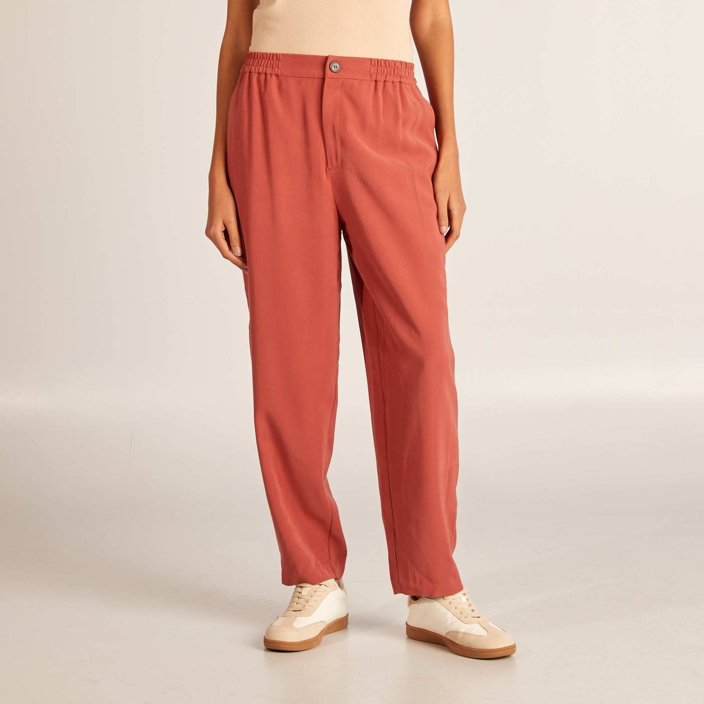 Plain straight-leg trousers RED