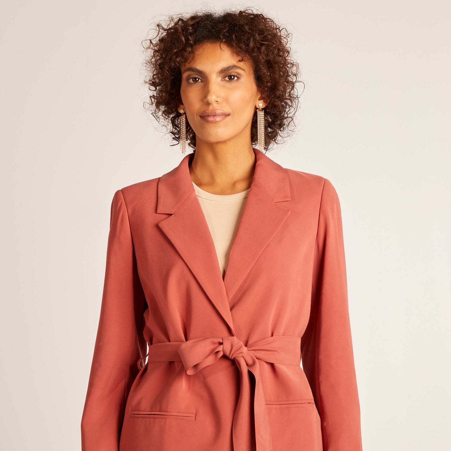 Tailored jacket with tie belt RED