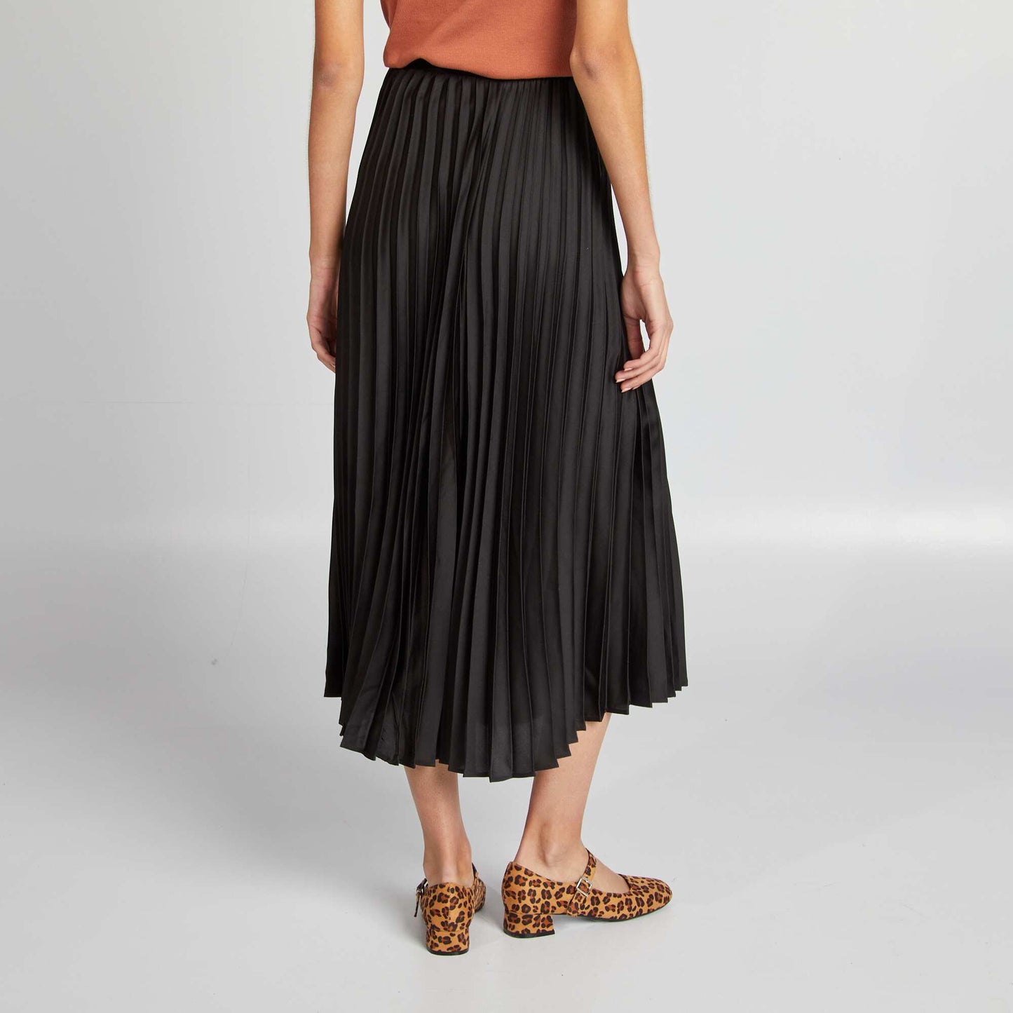 Pleated midi skirt BLACK
