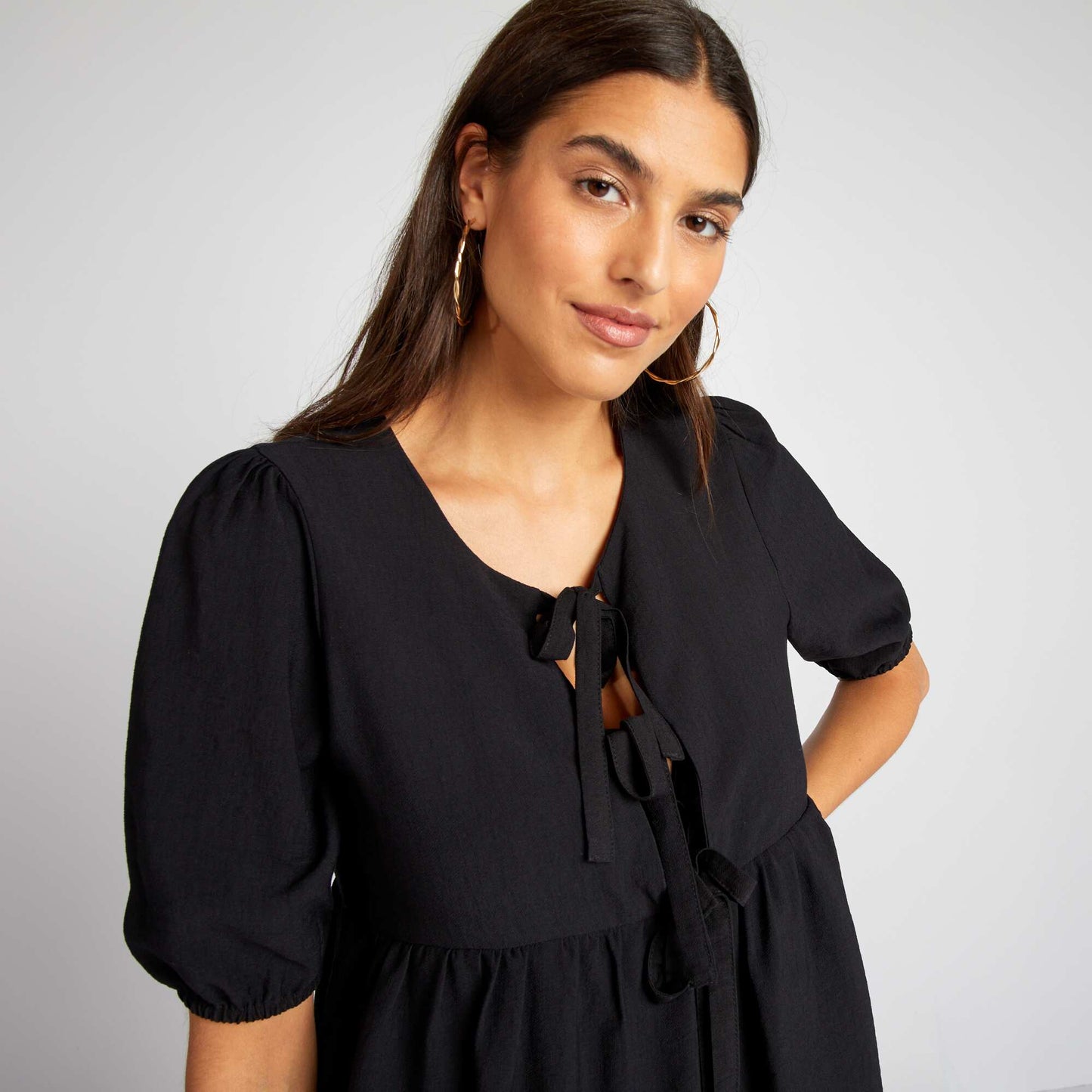 Billowy cropped blouse with bows BLACK