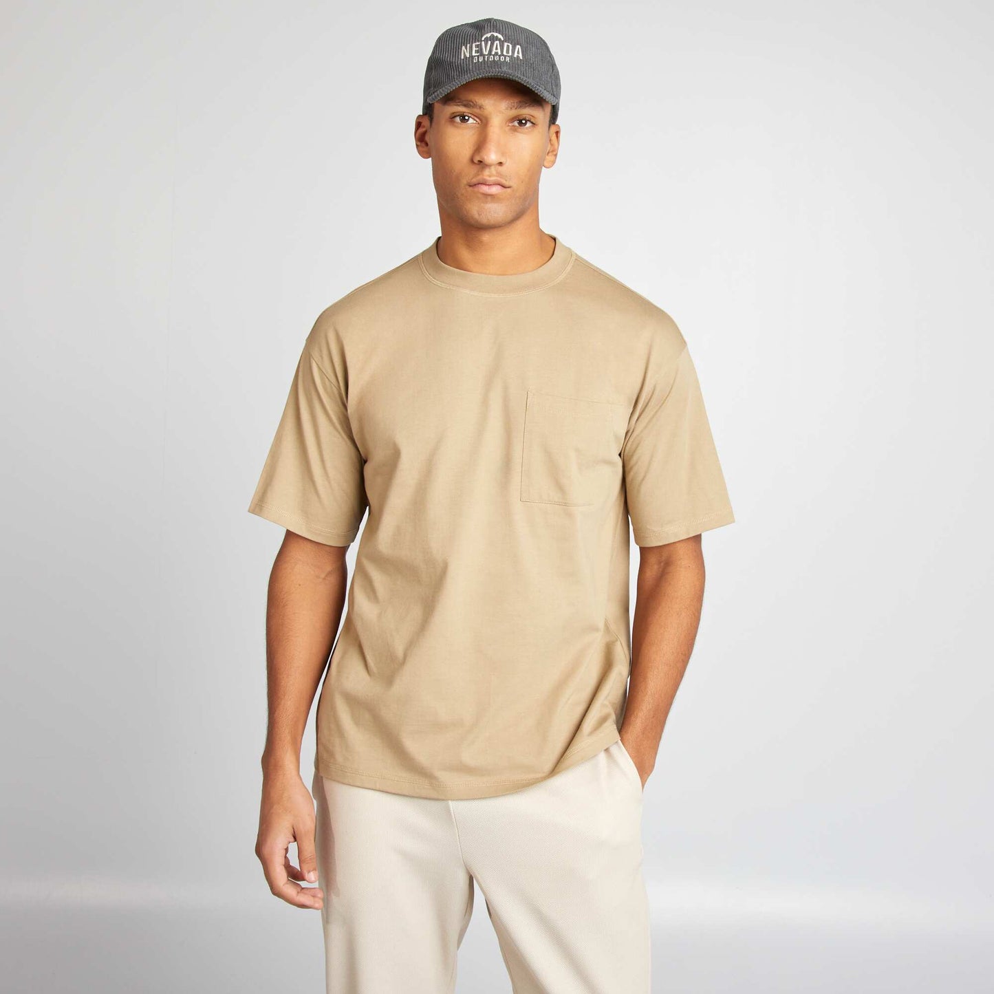 Plain T-shirt with breast pocket BEIGE