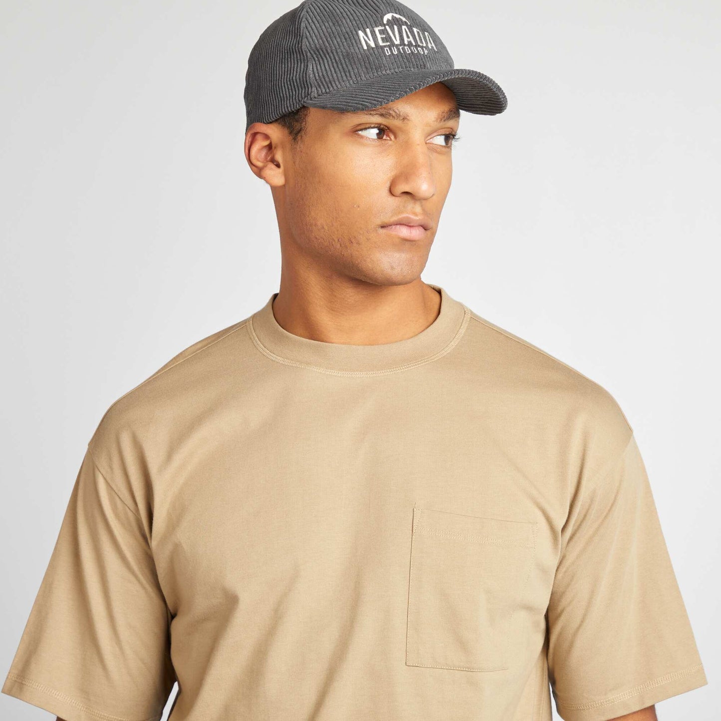 Plain T-shirt with breast pocket BEIGE