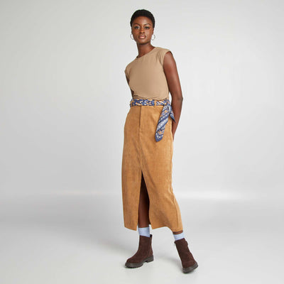 تنورة سروال قصير طويل بيجي