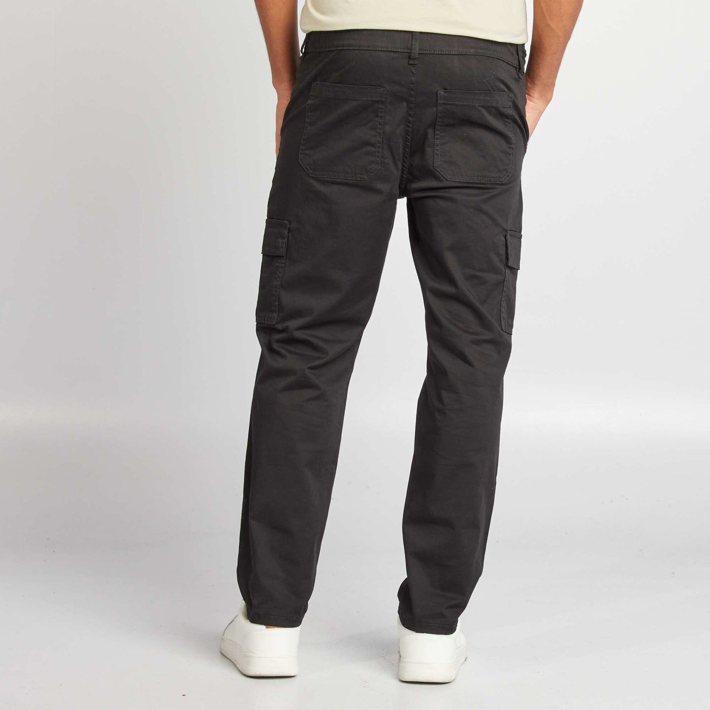 Straight-cut multi-pocket trousers BLACK