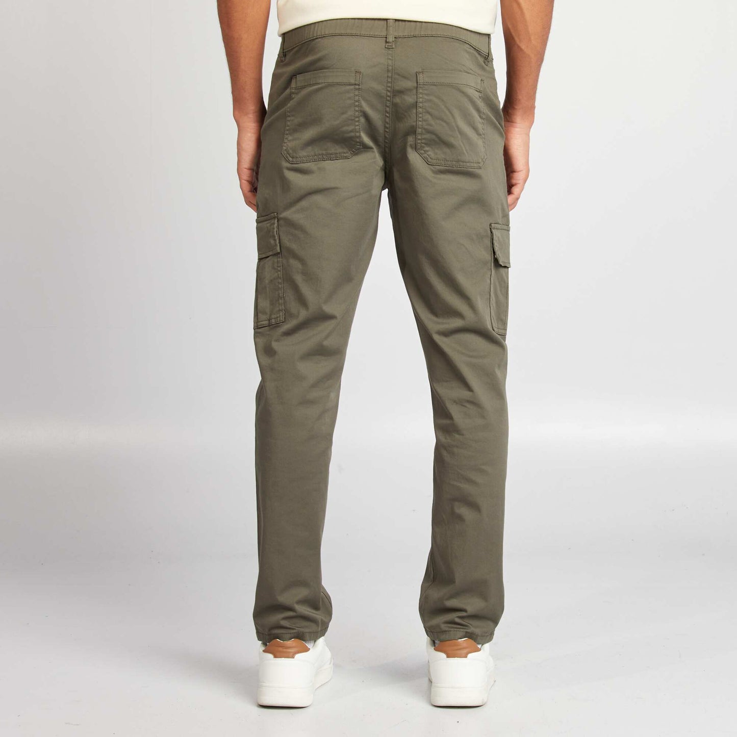 Straight-cut multi-pocket trousers KHAKI