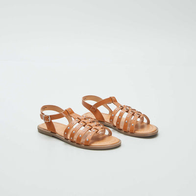 صندل مرصع بأشرطة مرصعة باللون البني