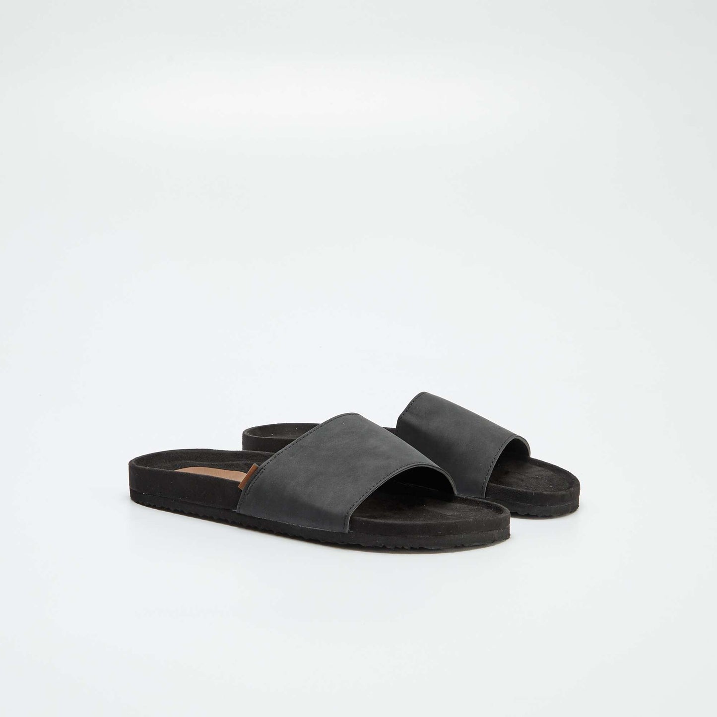 Dual-material sliders BLACK