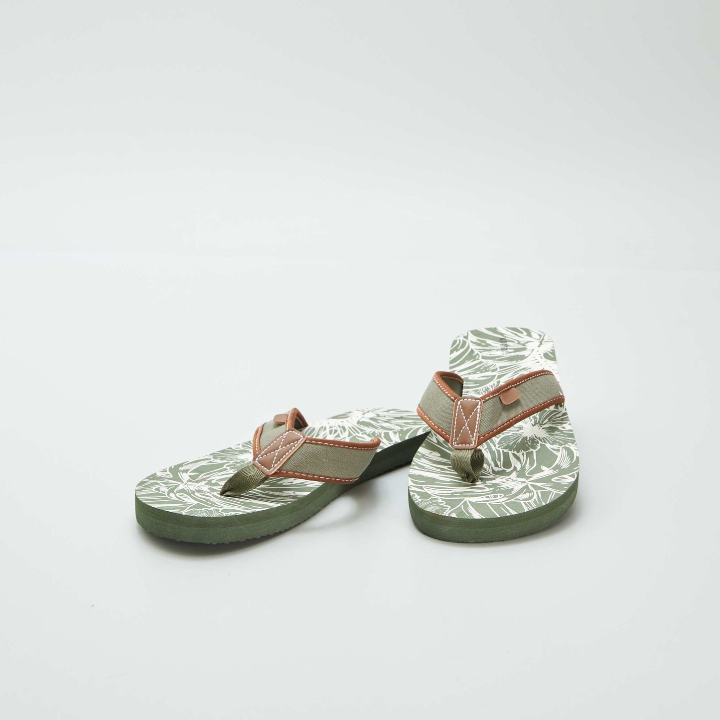 Printed flip-flops with fabric straps KHAKI