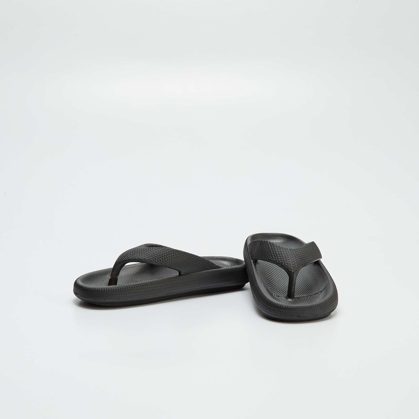 Flip flops with chunky soles BLACK