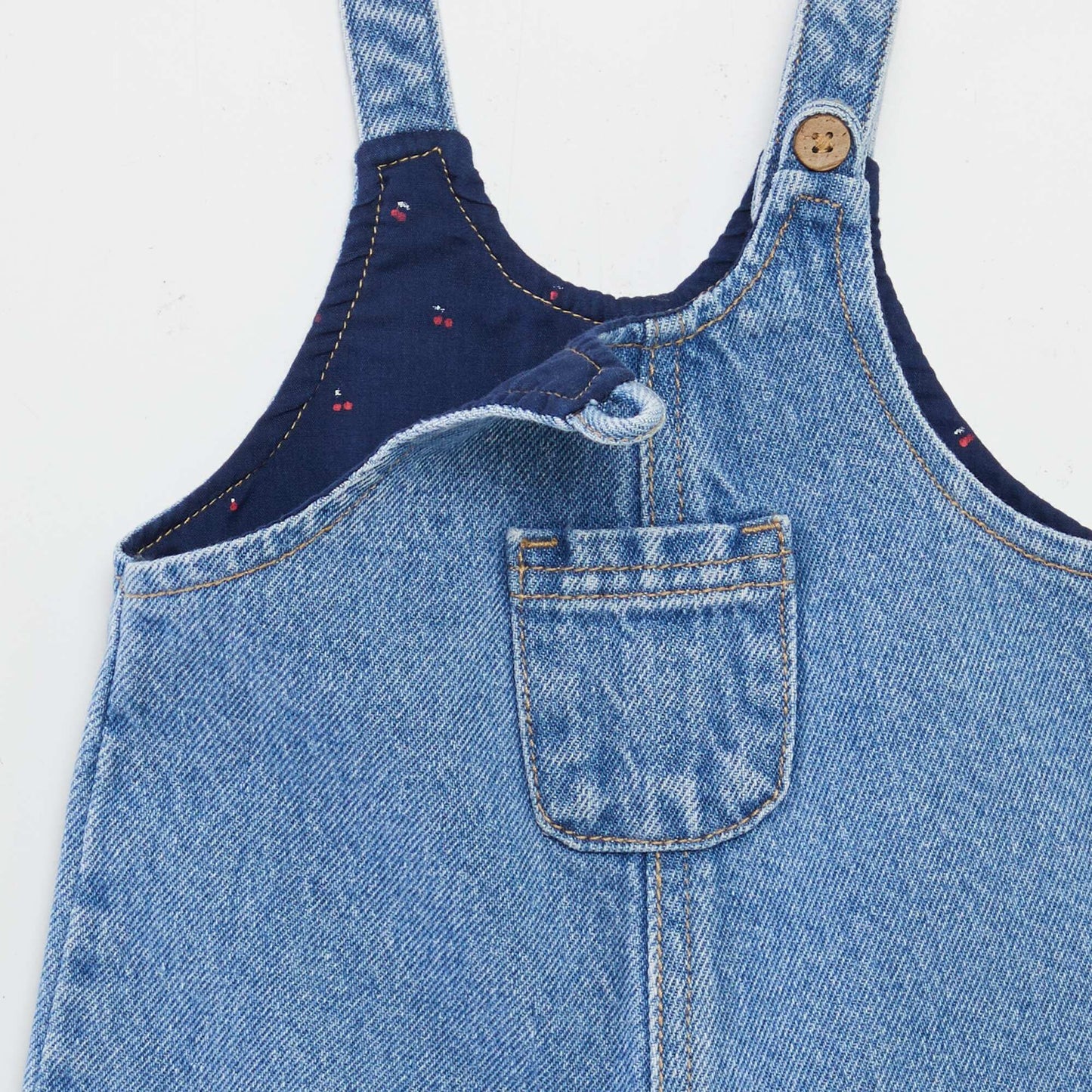 Dungaree shorts with breast pocket BLUE