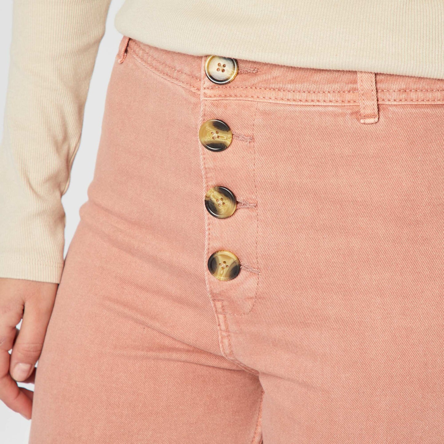 Wide-leg jeans with stylish button fastening PINK