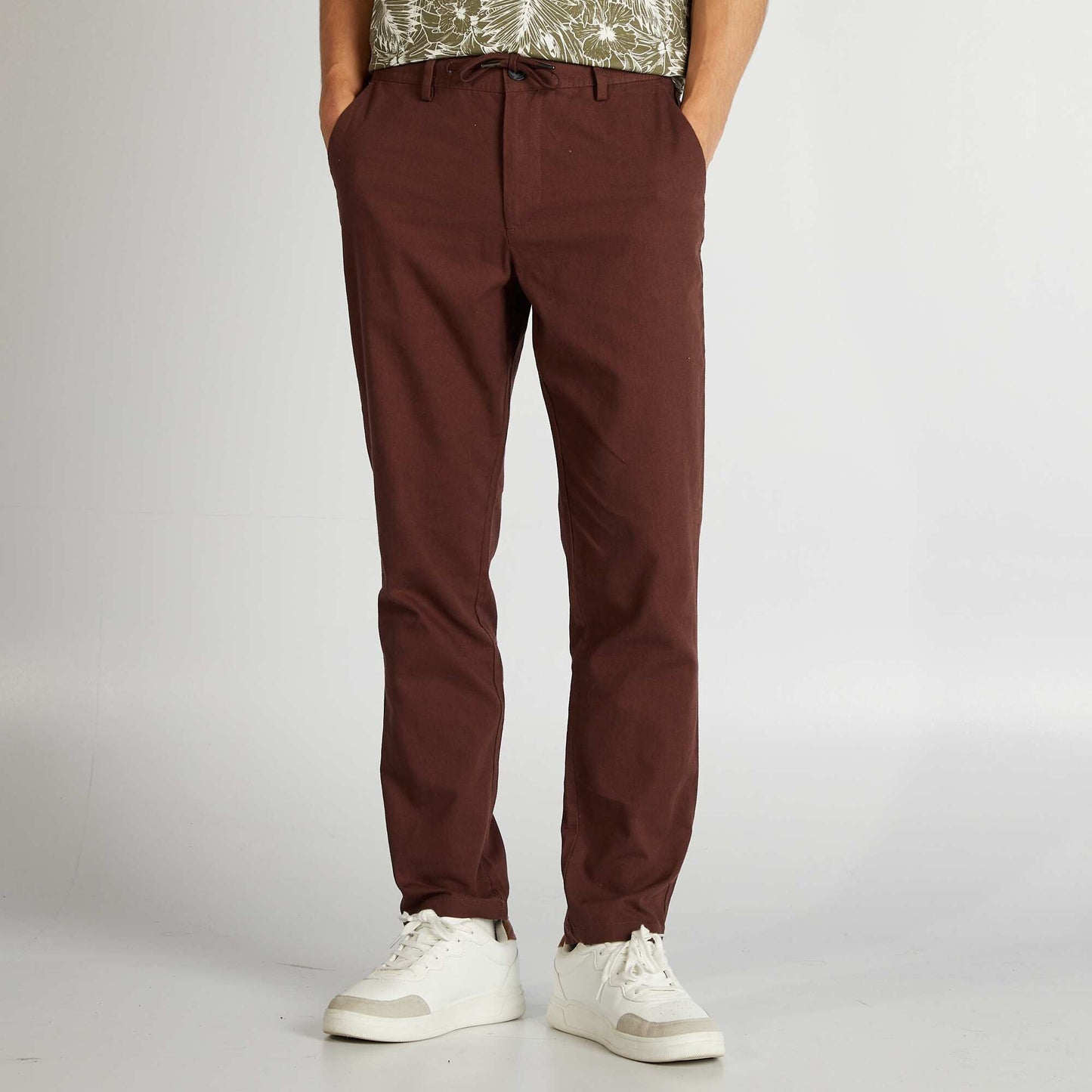 Chinos BROWN