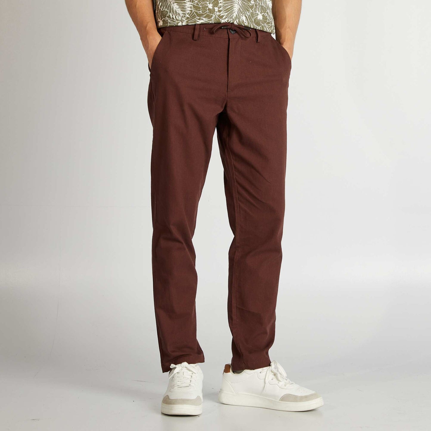 Chinos BROWN