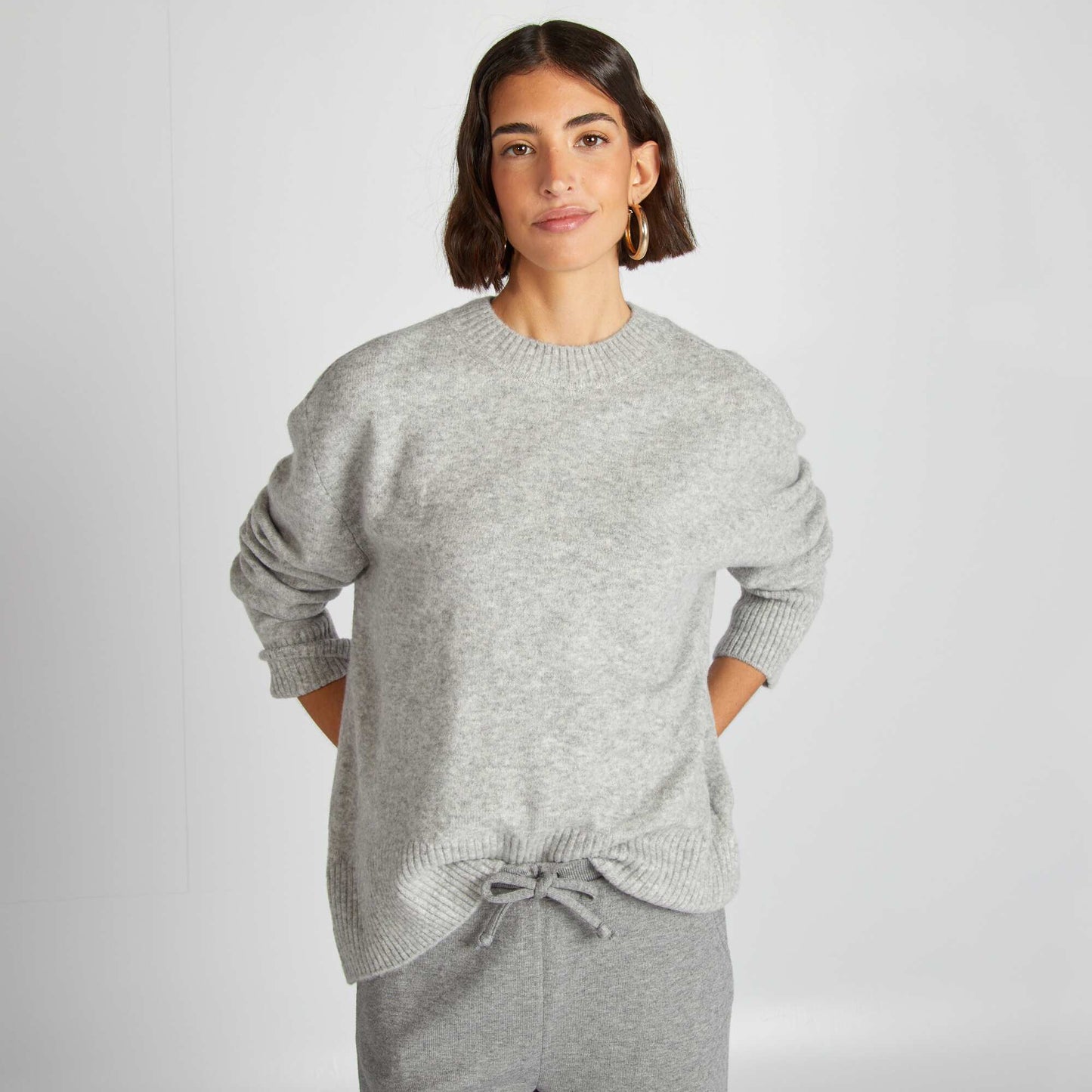 Long round-neck sweater GREY