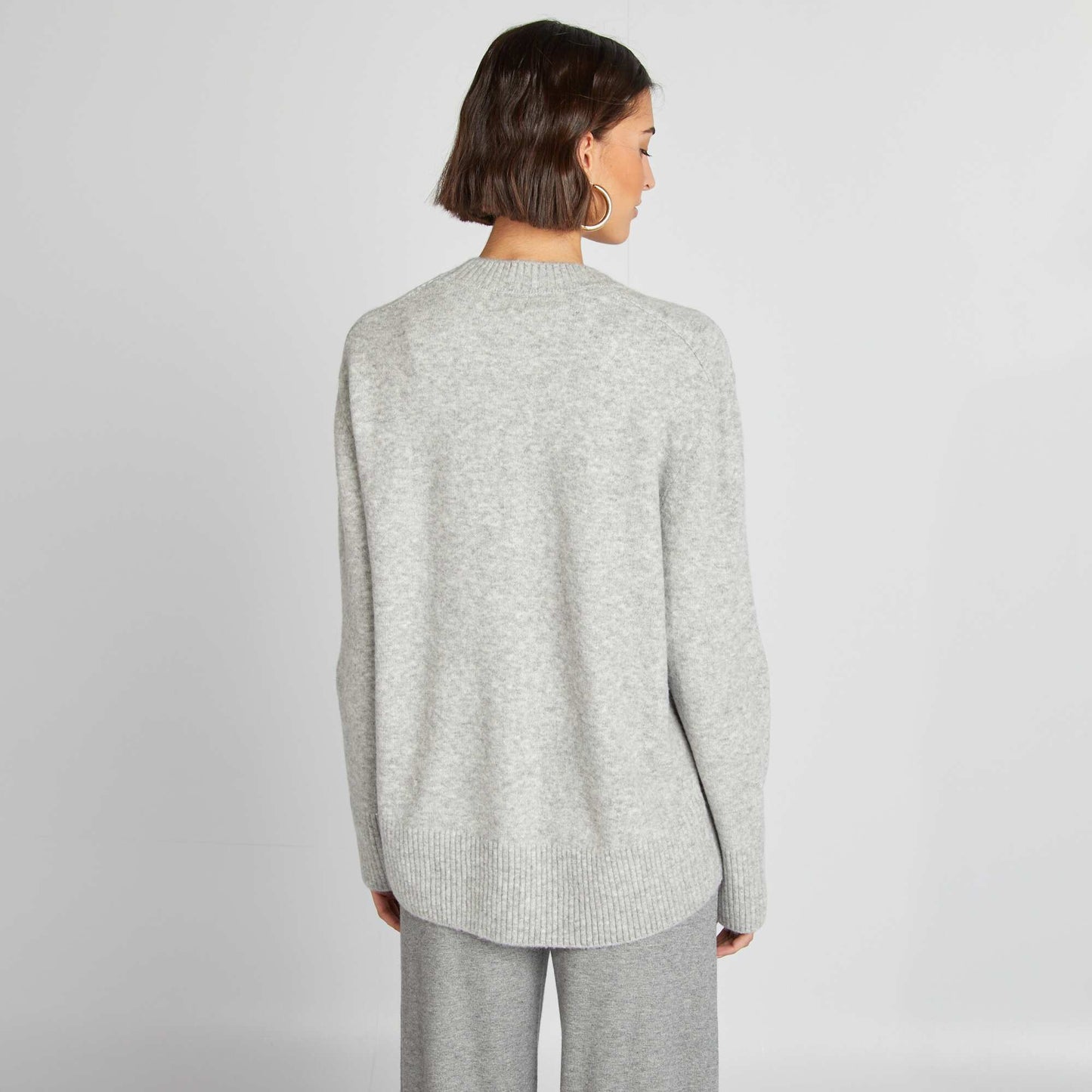 Long round-neck sweater GREY