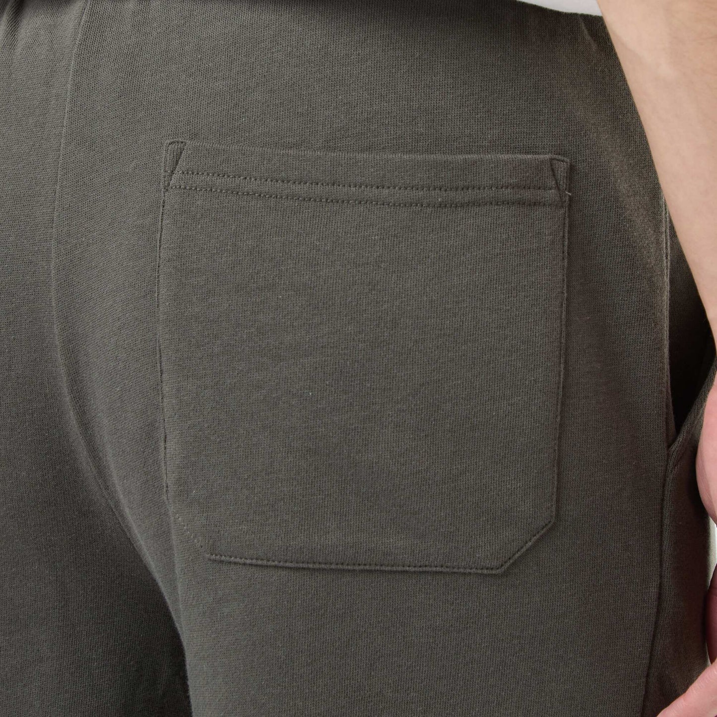 Lightweight fleece Bermuda shorts KHAKI