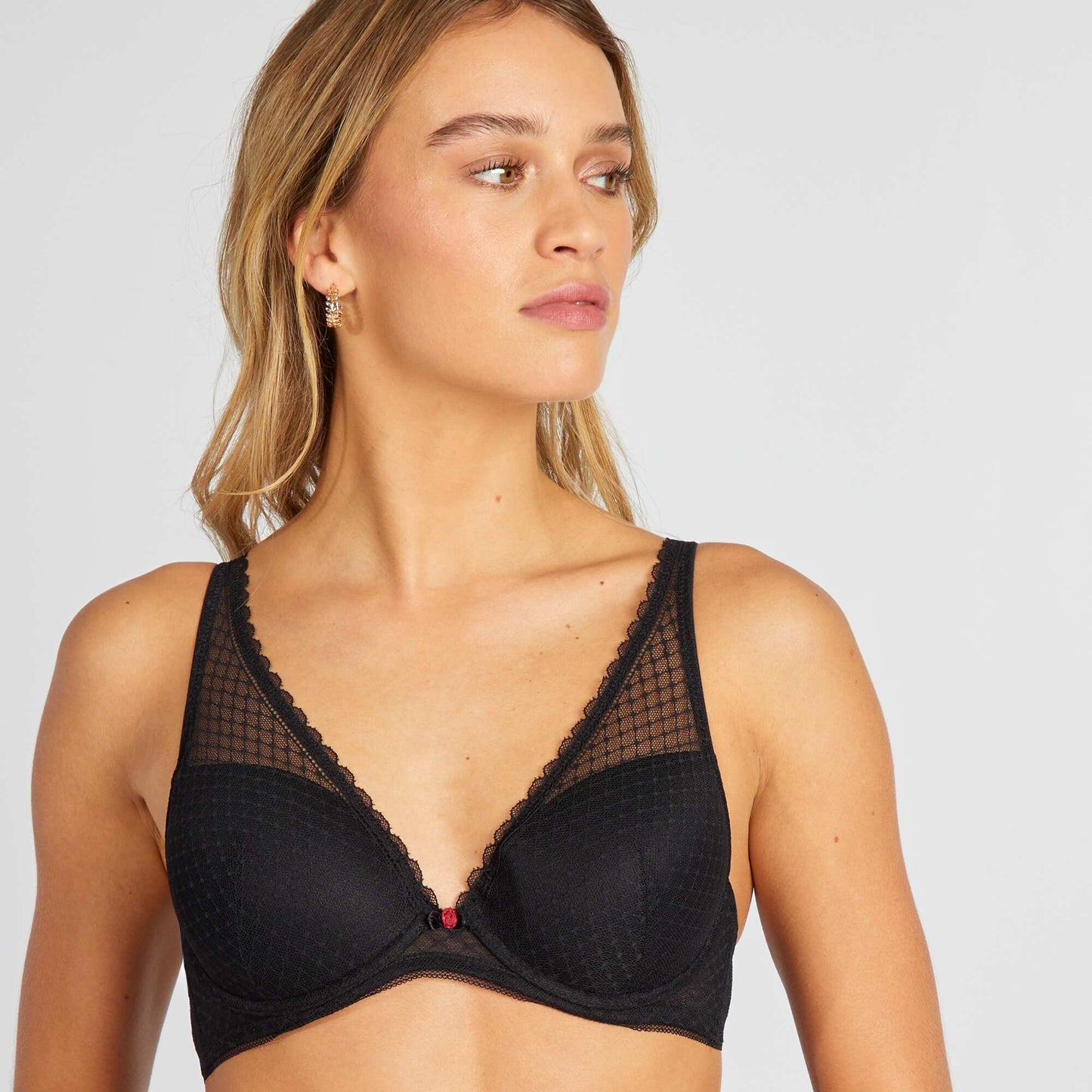 Lace bra with tapered straps BLACK