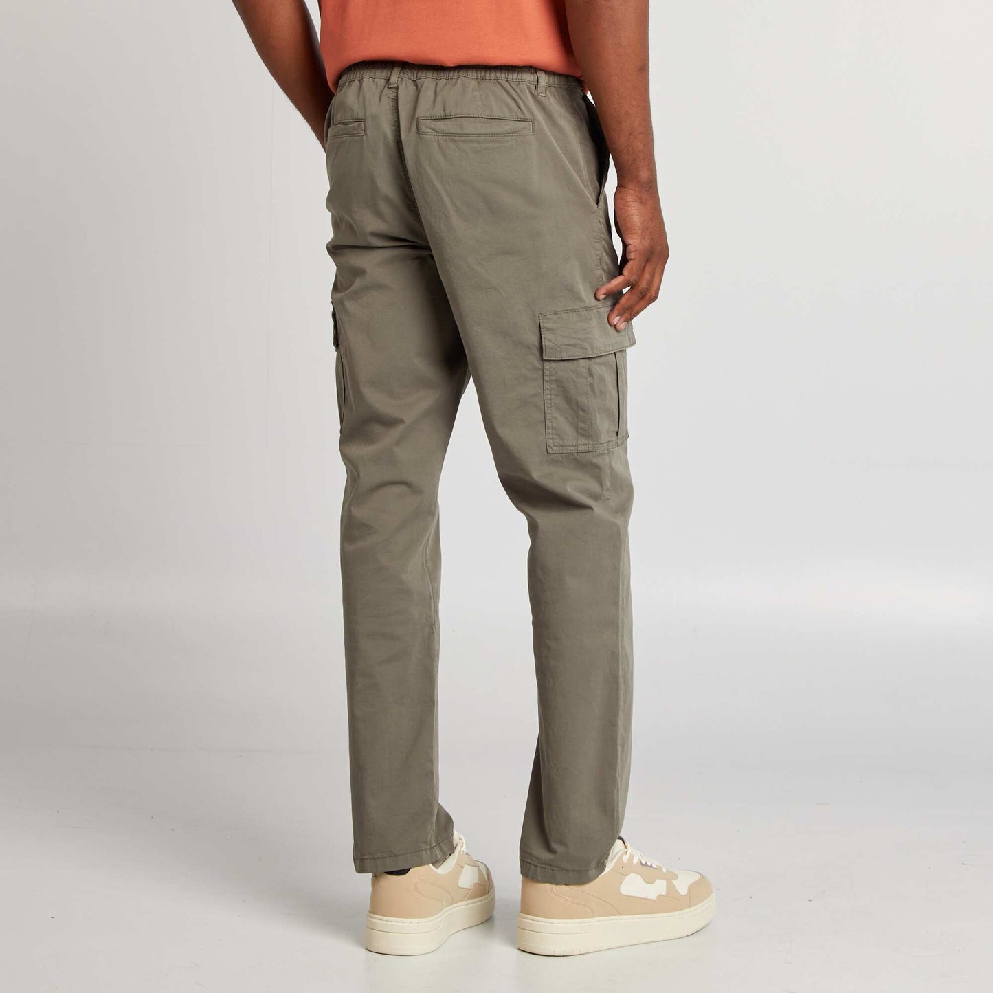 Regular-fit multi-pocket trousers KHAKI