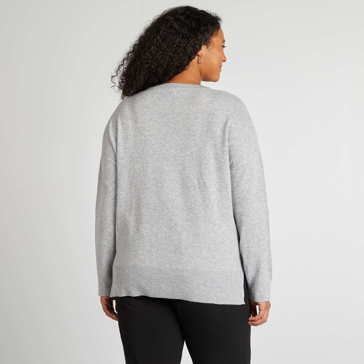 Fine-knit V-neck sweater GREY