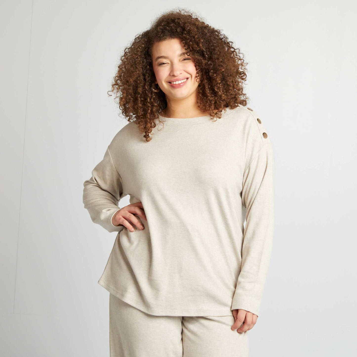 Soft knit T-shirt BEIGE