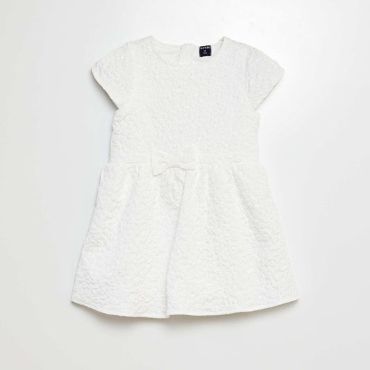 Chunky knit dress with embroidered flowers for special occasions WHITE