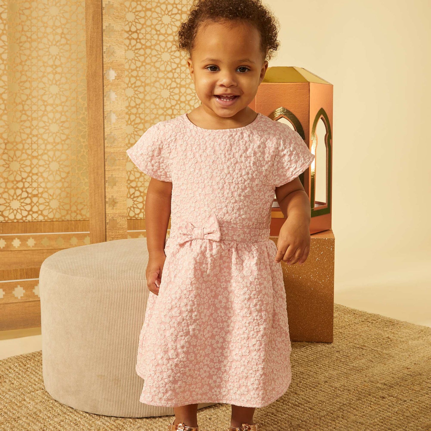 Chunky knit dress with embroidered flowers for special occasions PINK