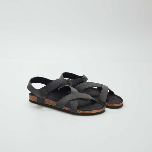 Sandals with crossover straps BLACK