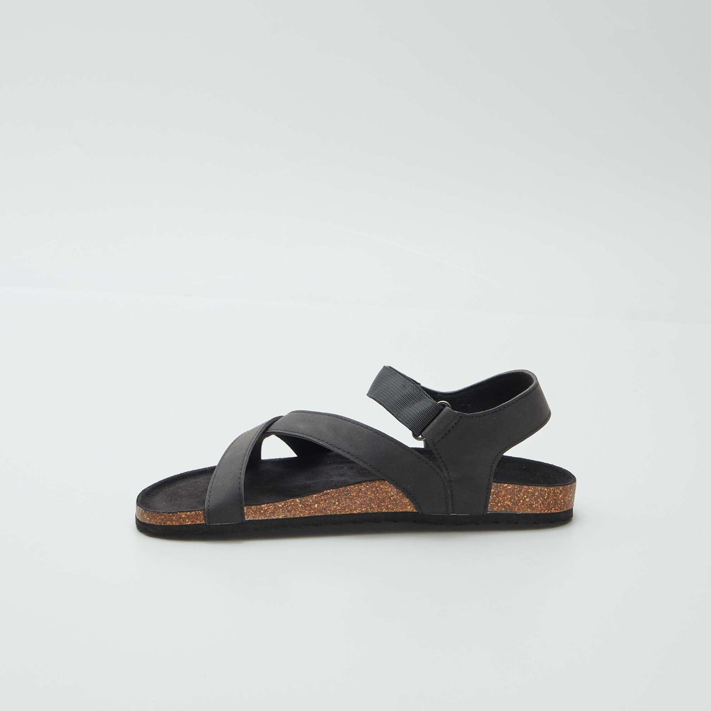 Sandals with crossover straps BLACK