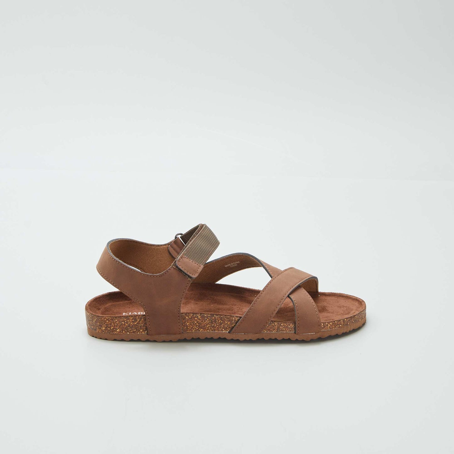 Sandals with crossover straps BROWN