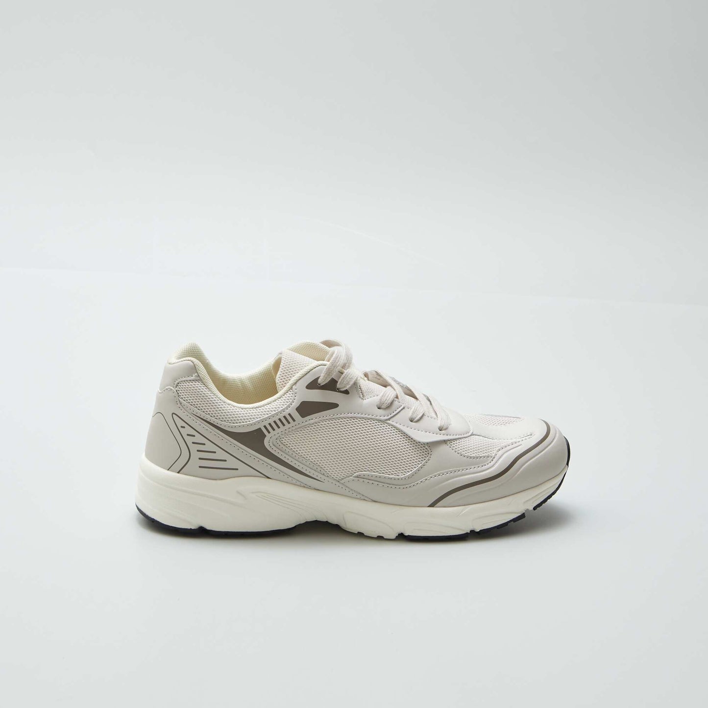 Running shoes BEIGE