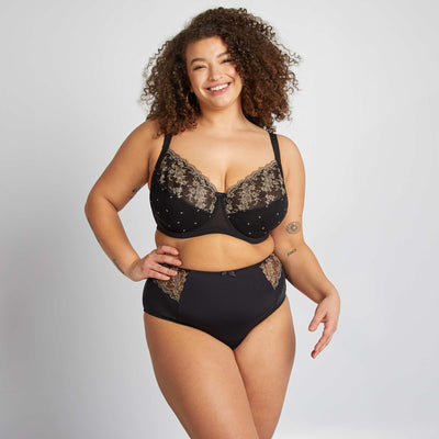 سراويل داخلية من الألياف الدقيقة مع تطريز باللون الأسود