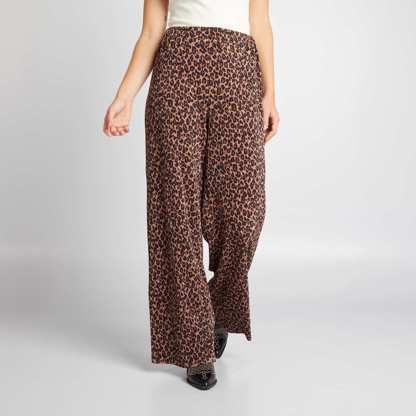 High-waisted wide-leg pleated trousers BROWN